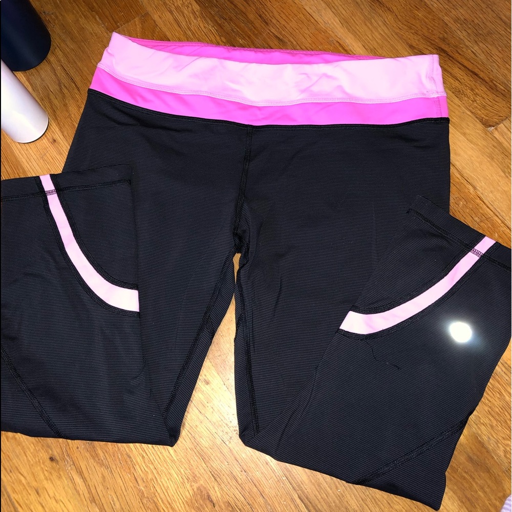 Lululemon Cropped Capri Black Grey Pink 10